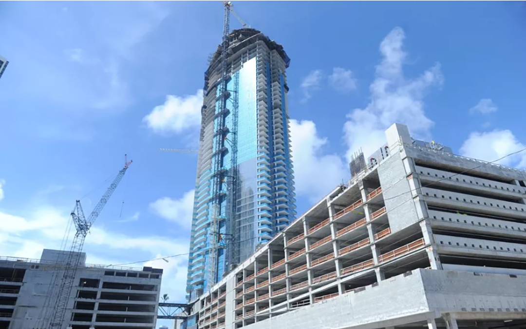 Downtown’s Paramount Miami Worldcenter tops out at 700 feet