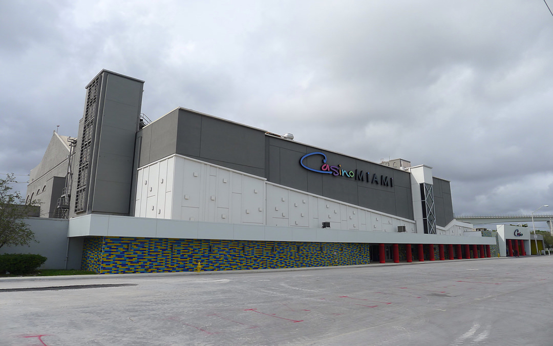 Owner Of Treasure Island Las Vegas Buys Casino Miami, Hotel Planned