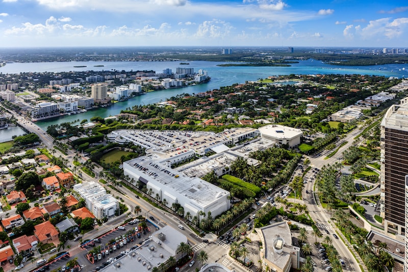 BAL HARBOUR SHOPS GETS $550 MILLION LOAN FOR MASSIVE EXPANSION THAT WILL INCLUDE BARNEYS