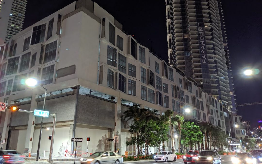 PHOTOS: MIAMI WORLDCENTER HAS BLANK WALLS WHERE UP TO 300,000 SQUARE FEET OF RETAIL SPACE IS PLANNED